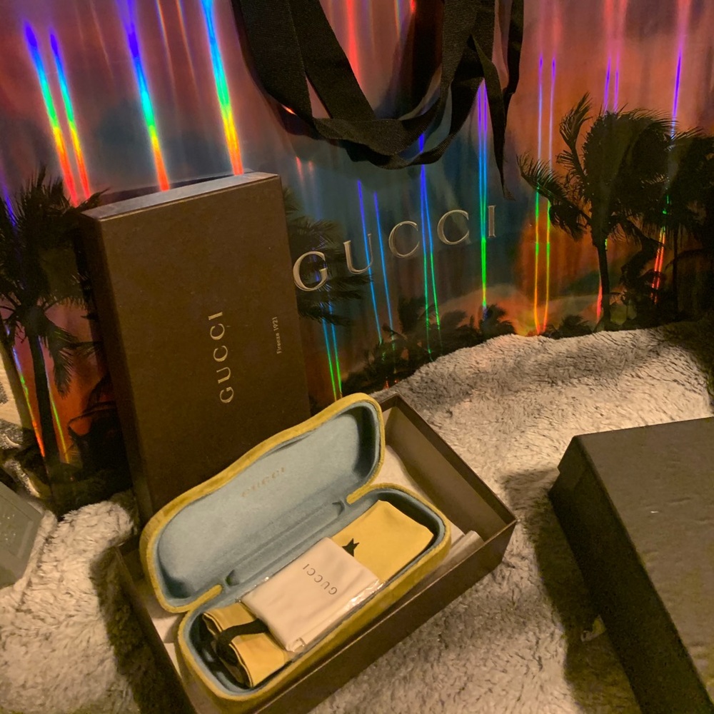 The whole set boxes and gift bags